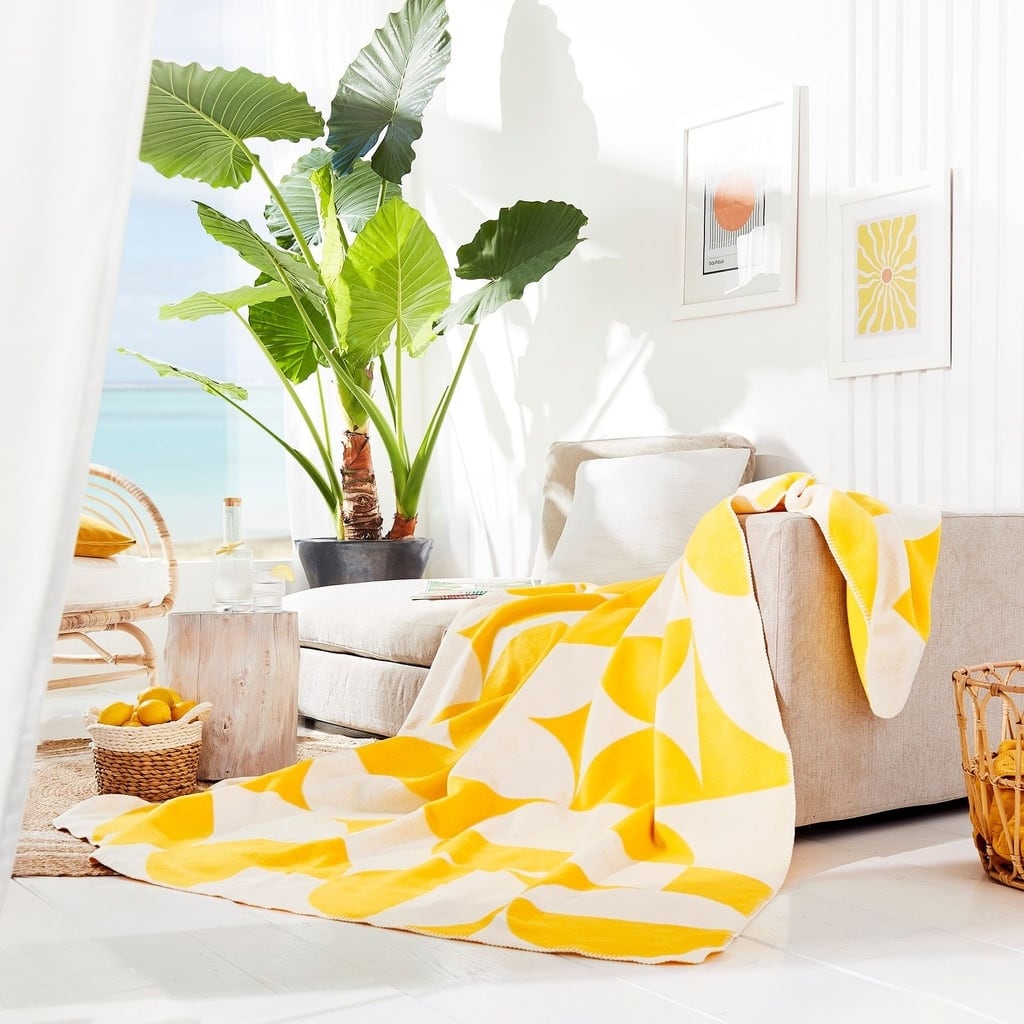 IBENA Lemon Yellow Retro Throw Blanket 'Kahulu'