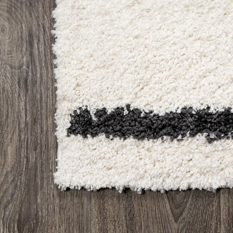 JONATHAN Y Cristo Berber Stripe Shag Area Rug