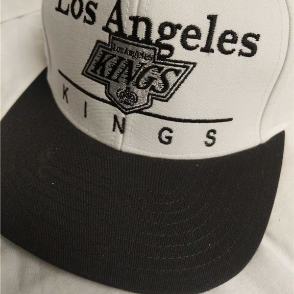 vintage los angeles kings hat