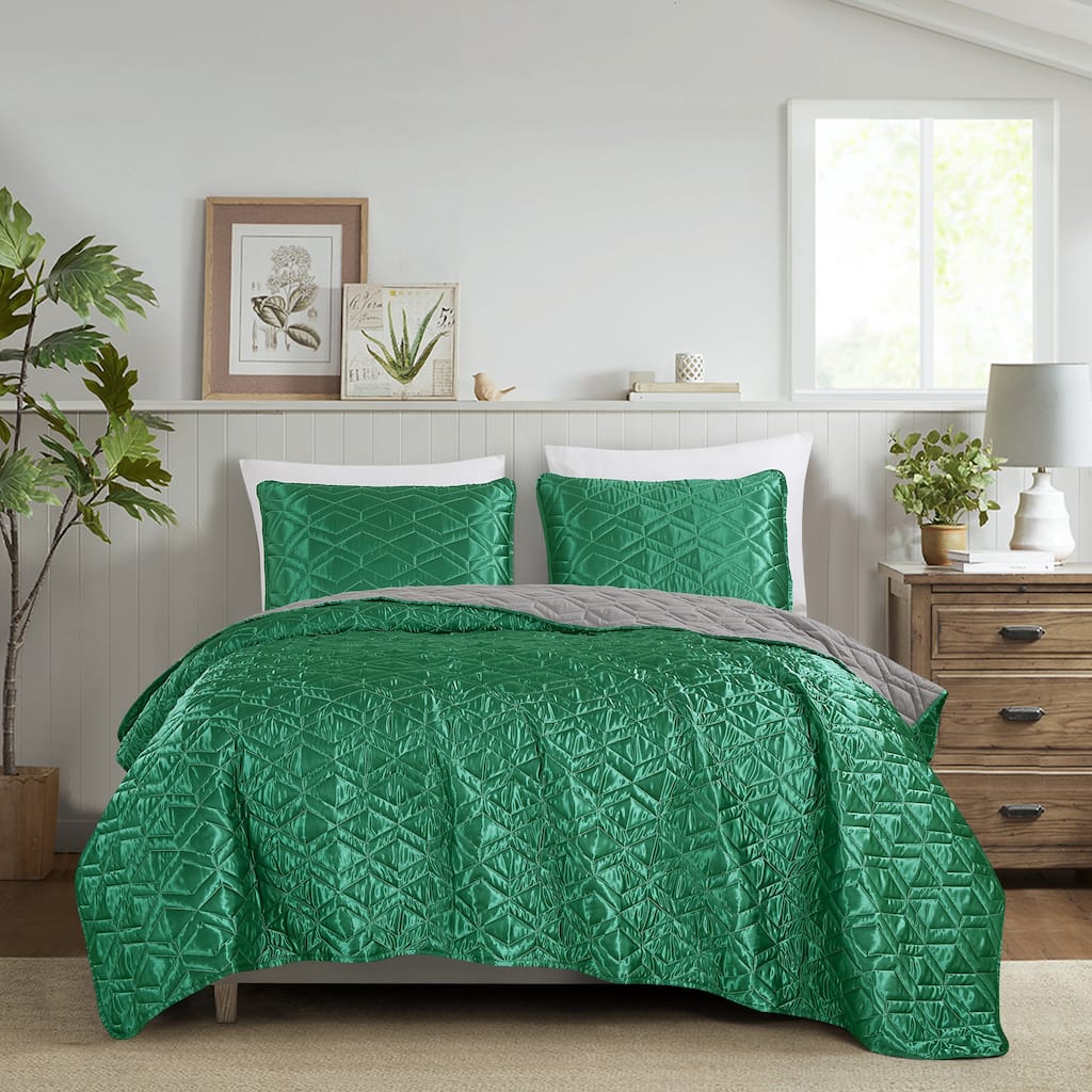 Aurelio Satin 3 Piece Reversible Bedspread