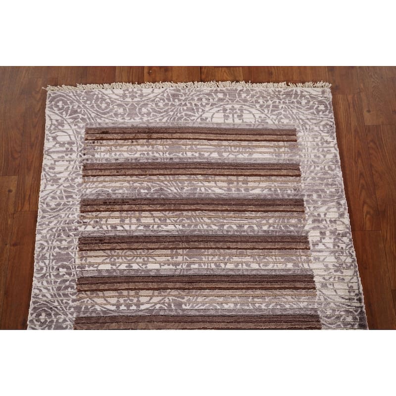 Striped / Abstract Oriental Accent Rug Handmade Wool Carpet - 2'8" x 5'0"