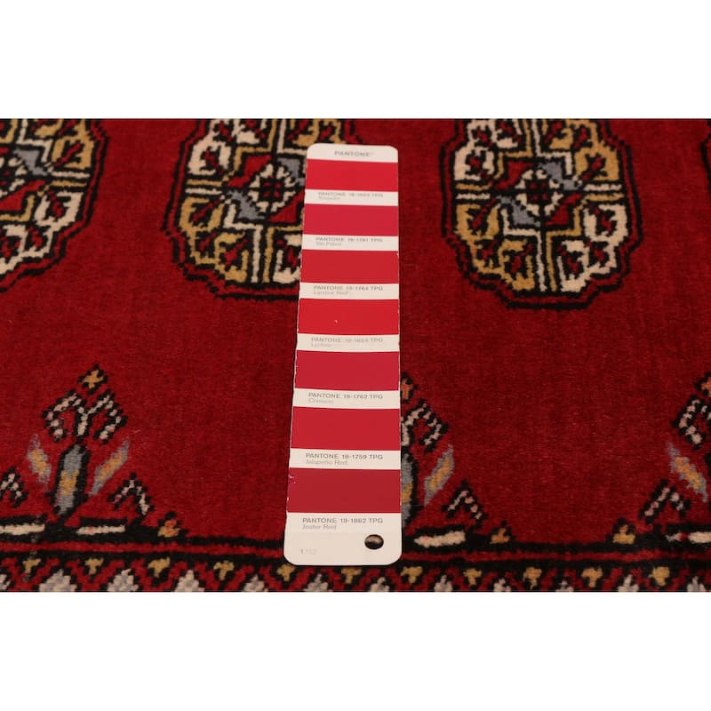 ECARPETGALLERY Hand-knotted Peshawar Bokhara Red Wool Rug - 5'7 x 8'0