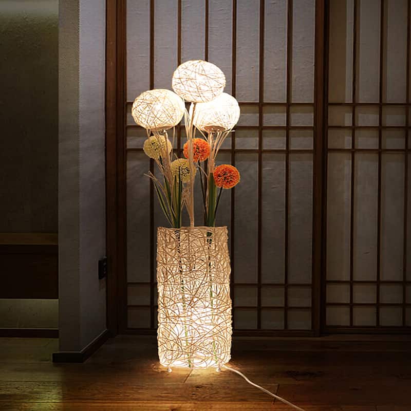 Floor Lamp Pastoral with Hand-Woven Flower Rattan Art Lamp - 8 in. x 8 in.x 43 in.