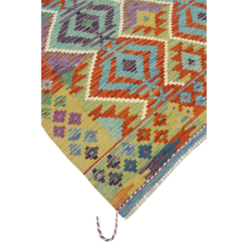 Flatweave Tawil Red/Lt. Green Rug - 4'10" x 6'2"