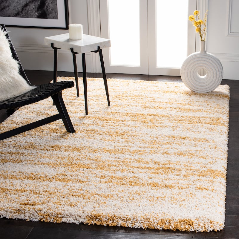 SAFAVIEH Hudson Shag Lulzime Modern Abstract 2-inch Thick Rug - 5'3" x 7'6" - Ivory/Gold - Rectangle