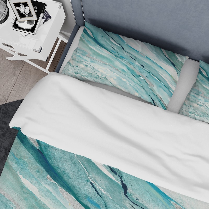 Designart 'Silver Springs I Blue Green' Farmhouse Bedding Set - Duvet Cover & Shams