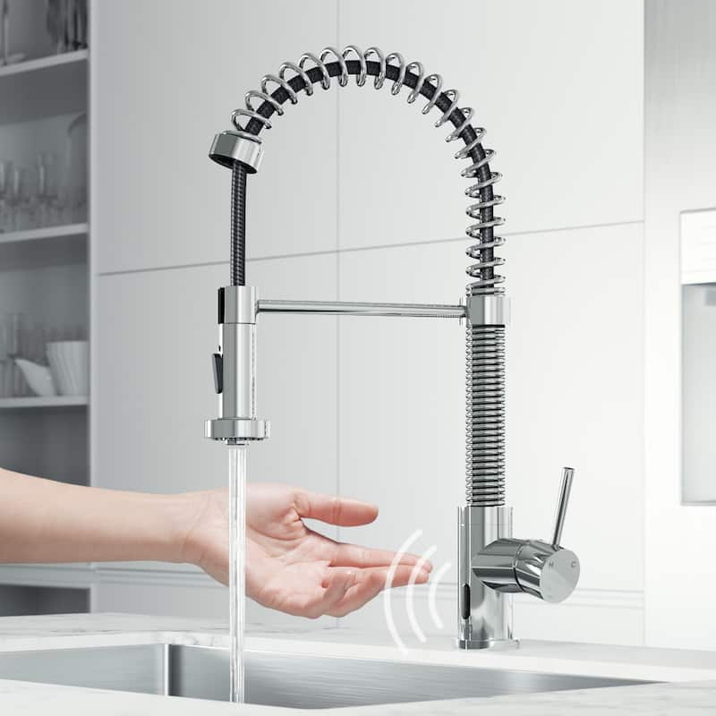 VIGO Edison 19" H Single Handle Pull-Down Sprayer Kitchen Faucet Set with Touchless Sensor