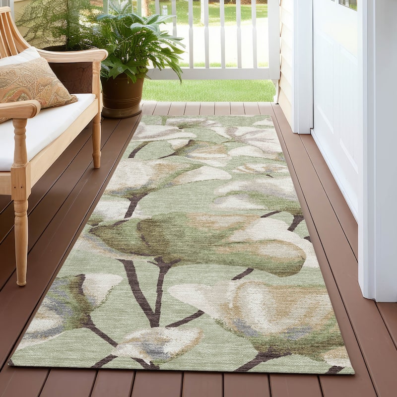 Machine Washable Indoor/ Outdoor Floral Love Chantille Rug - Celery - 2'3" x 7'6"