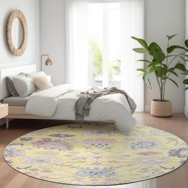 Machine Washable Indoor/ Outdoor Causal Traditional Chantille Rug - Yellow - 8' x 8'