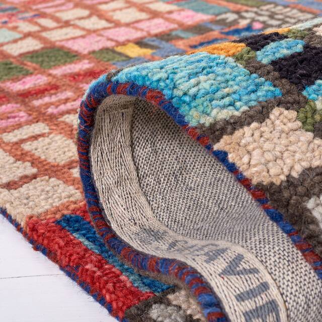 SAFAVIEH Aspen Ellada Bohemian Abstract Wool Rug