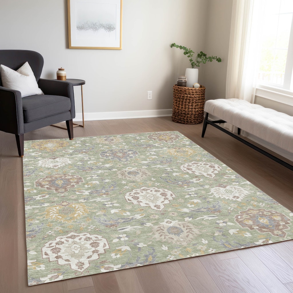 Machine Washable Indoor/ Outdoor Traditional Kashan Chantille Rug