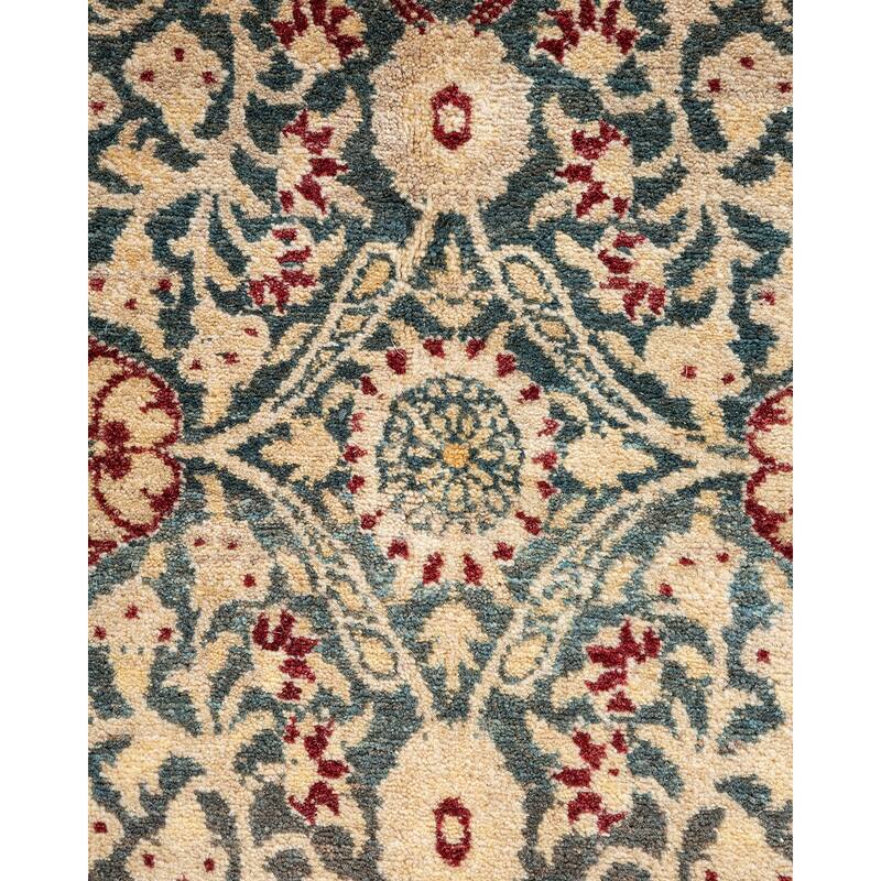 Overton Handknotted Wool Traditional Oriental Gray Area Rug - 4' x 6'