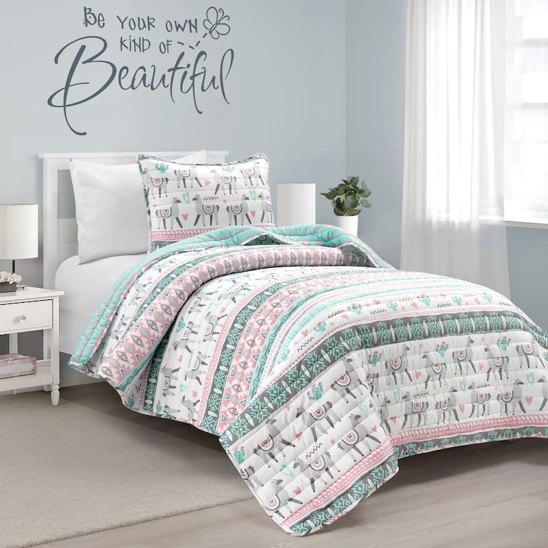 Lush Decor Boho Llama Reversible Oversized Quilt Set