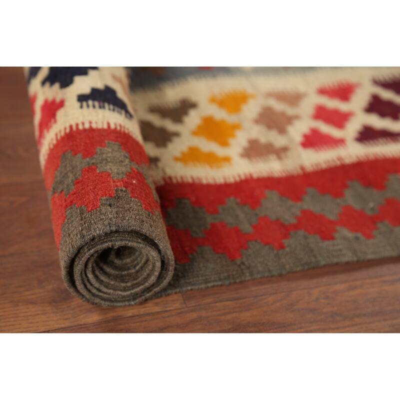 Kilim Qashqai Persian Vintage Rug Handmade Vegetable Dye Wool Carpet - 5'5"x 9'9"