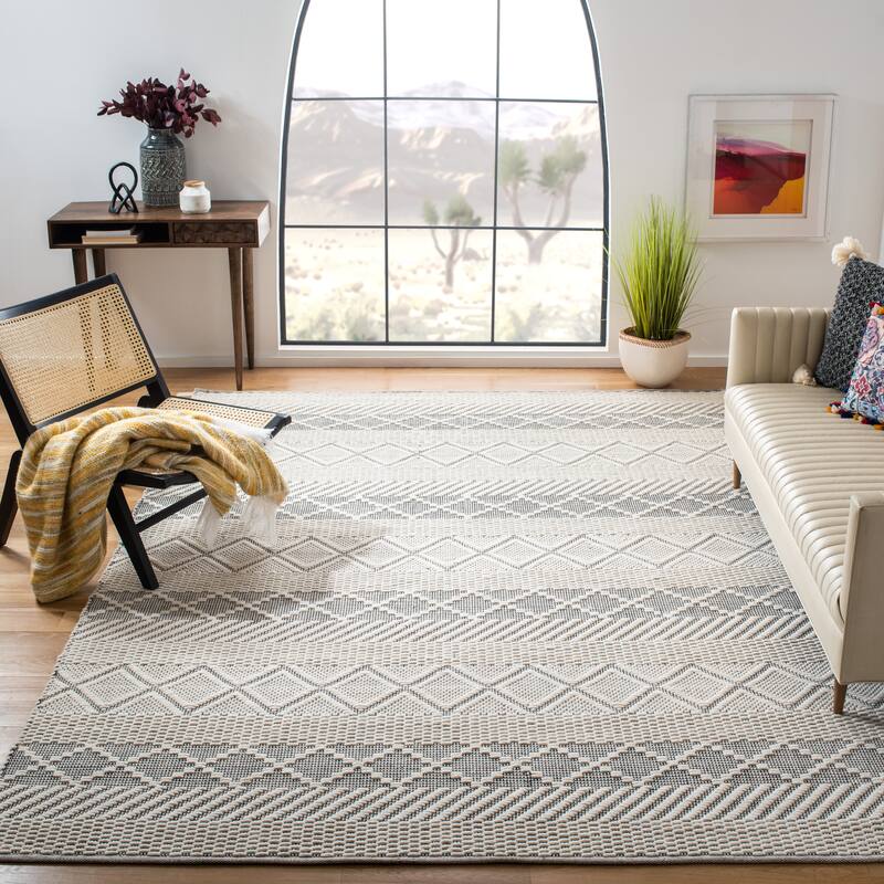 SAFAVIEH Handmade Natura Fazlie Moroccan Wool Rug - 9' x 12' - Ivory