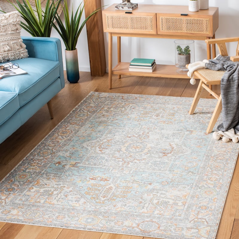SAFAVIEH Aria Vasya Vintage Oriental Medallion Rug - 4' x 6' - Aqua/Beige
