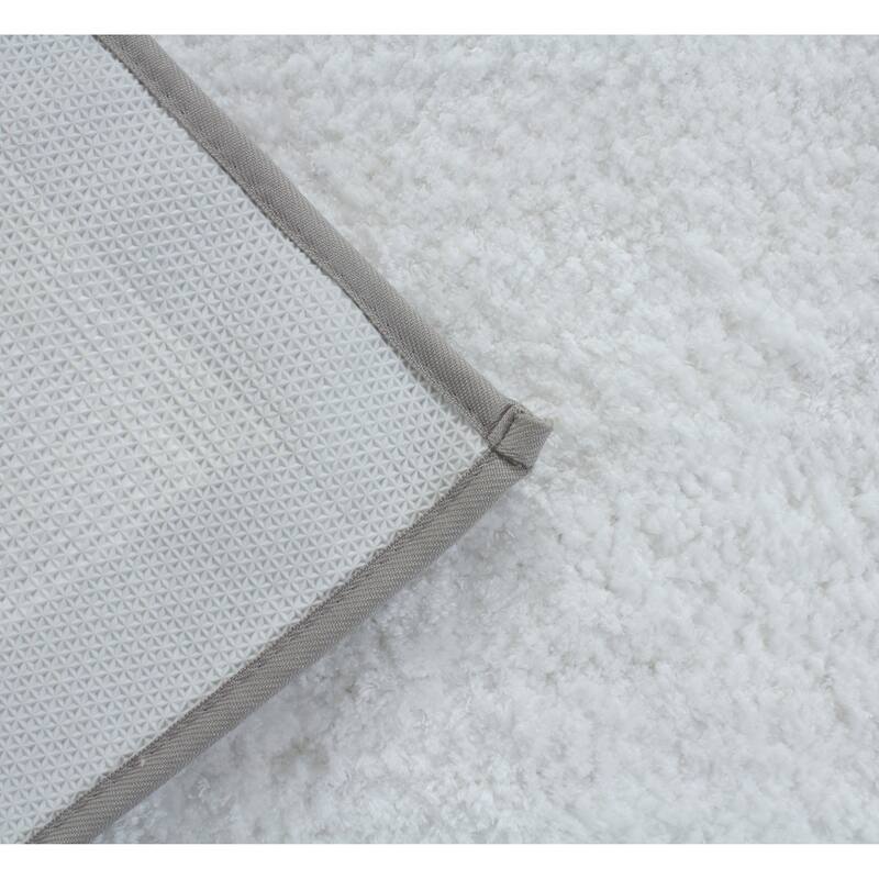 Chesapeake Lakewood Micro Tufted Bath Runner - 22"X60"