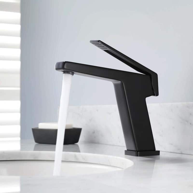 Single Handle Bathroom Sink Faucet 1-Hole Solid Brass in Black/Gold