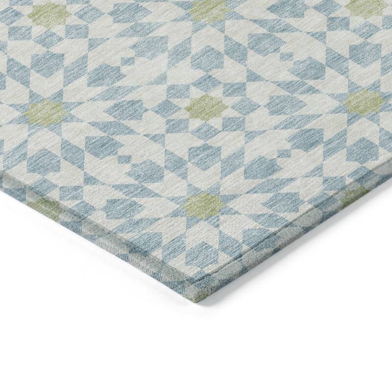 HomeRoots Floral Medallion Transitional Rectangle Outdoor Rug