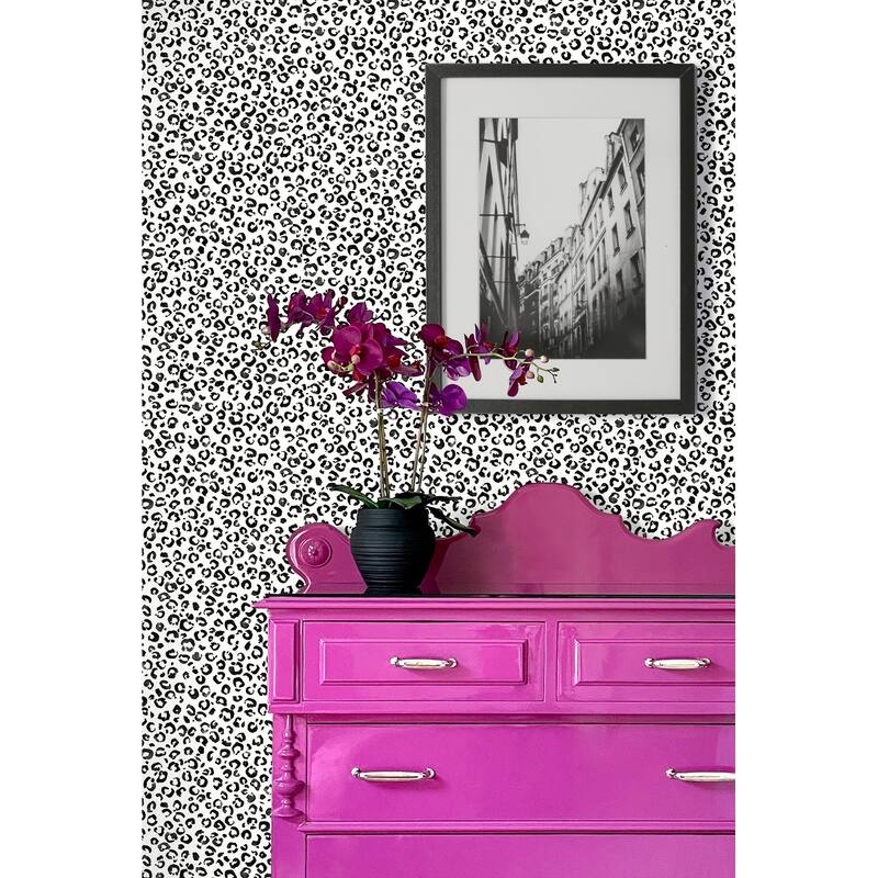 Daisy Bennett Designs Classic Leopard Peel and Stick Wallpaper