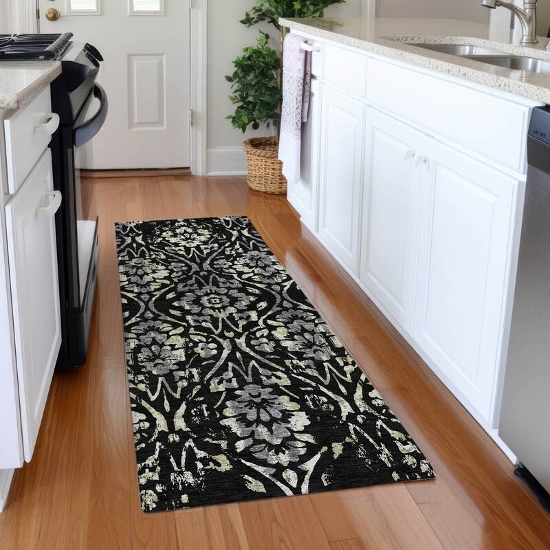 Premium Washable Super Soft Floral Damask Mayfield Rug - Black - 2'3" x 7'6"