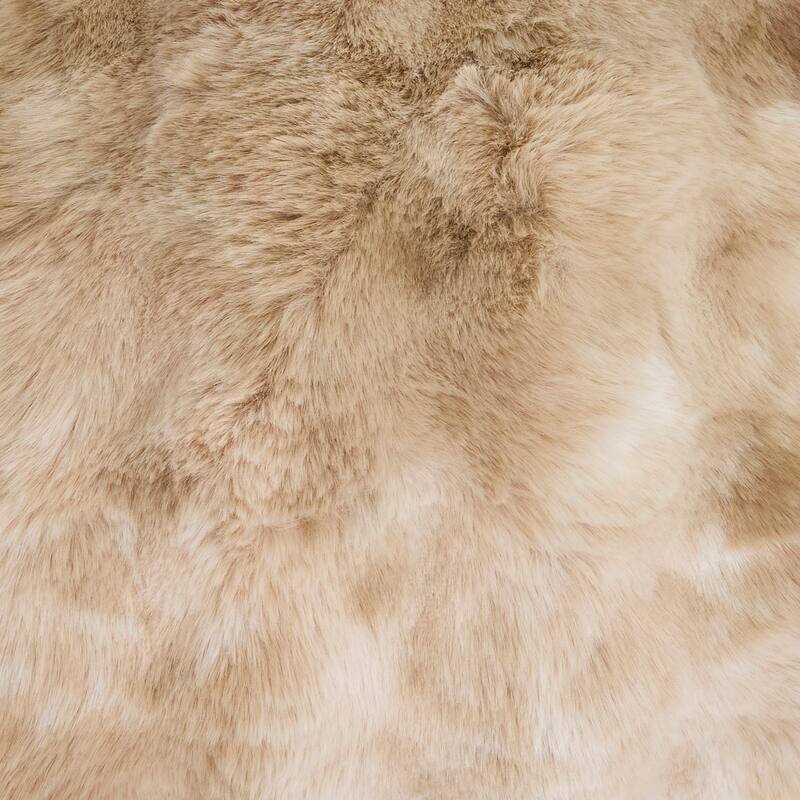 Plush Faux Fur Throw Pillow - Ultra-Soft Textured Accent for Sofa, Bed & Cozy Layered Styling