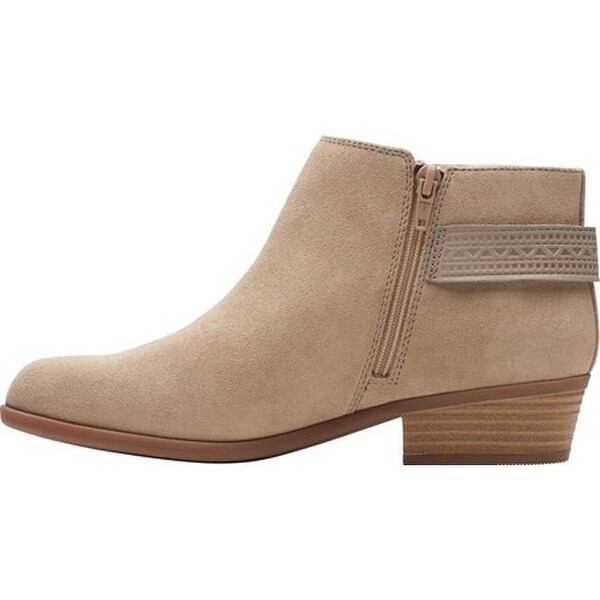 clarks addiy kara booties