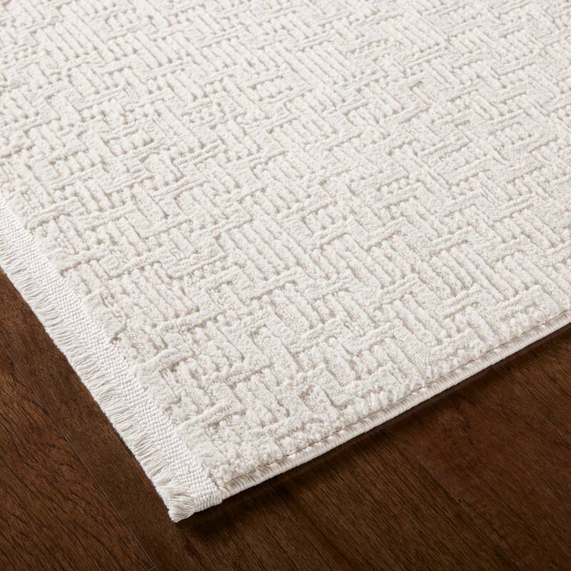 TOWN & COUNTRY LUXE Tretta High-Low Area Rug