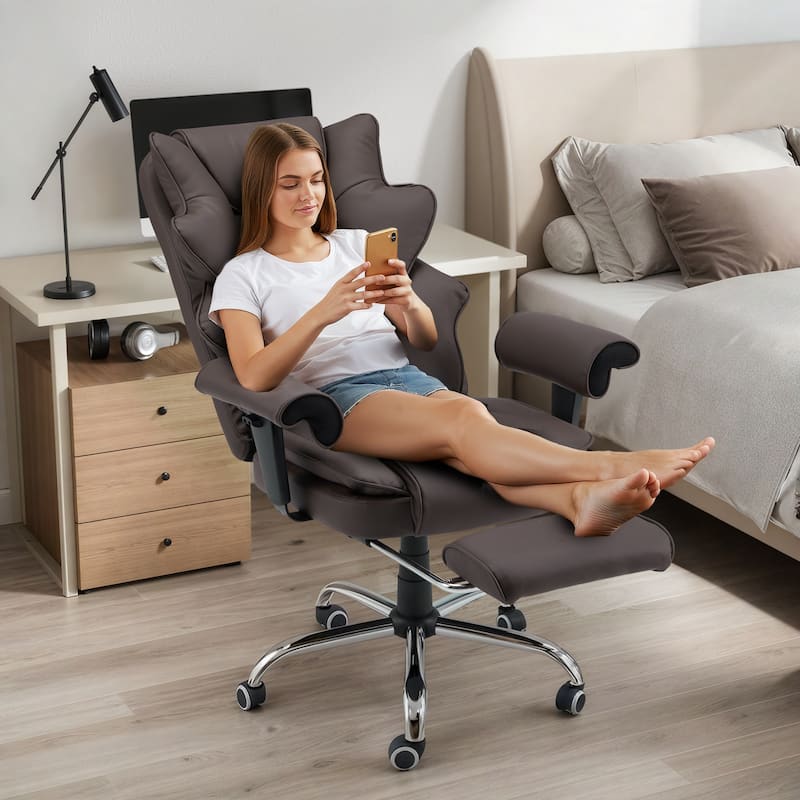 Ergonomic 6-Point Massage Office Chair with Heating, Reclining Function, Retractable Footrest, and Adjustable Armrests