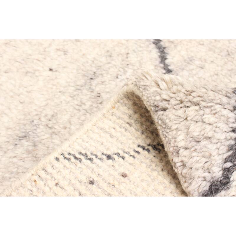 ECARPETGALLERY Hand-knotted Tangier Light Grey Wool Rug - 5'4 x 7'11