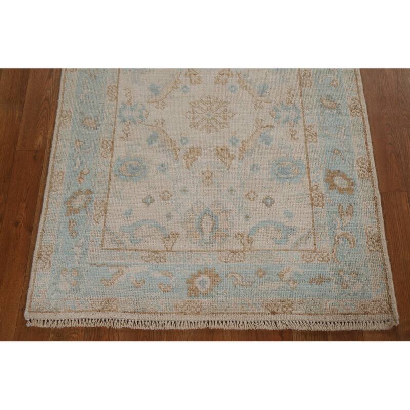Hand Knotted Oriental 100% Wool Carpet Transitional Geometric Beige & Ivories Oushak Area Rug - 3' 11'' X 2' 11''