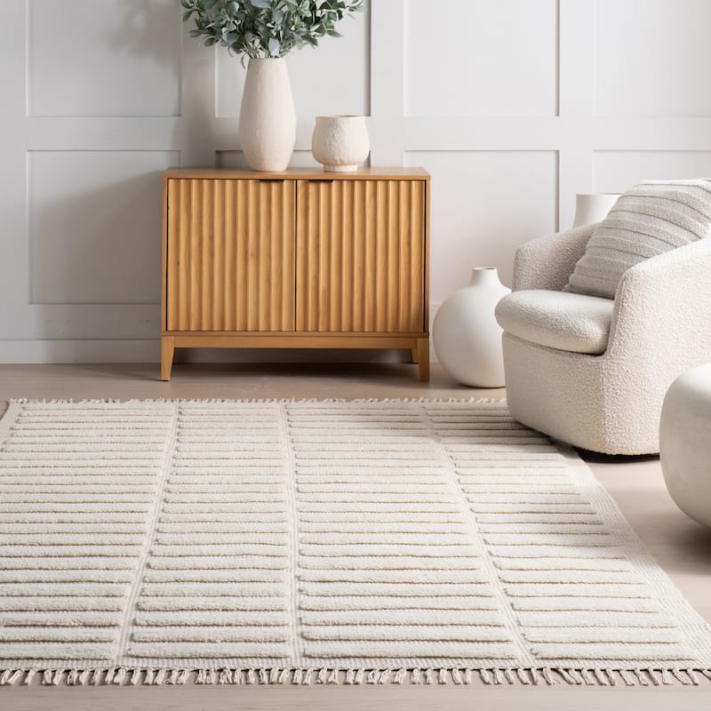 Nuloom Zavira Solid Mid-Century Modern Area Rug