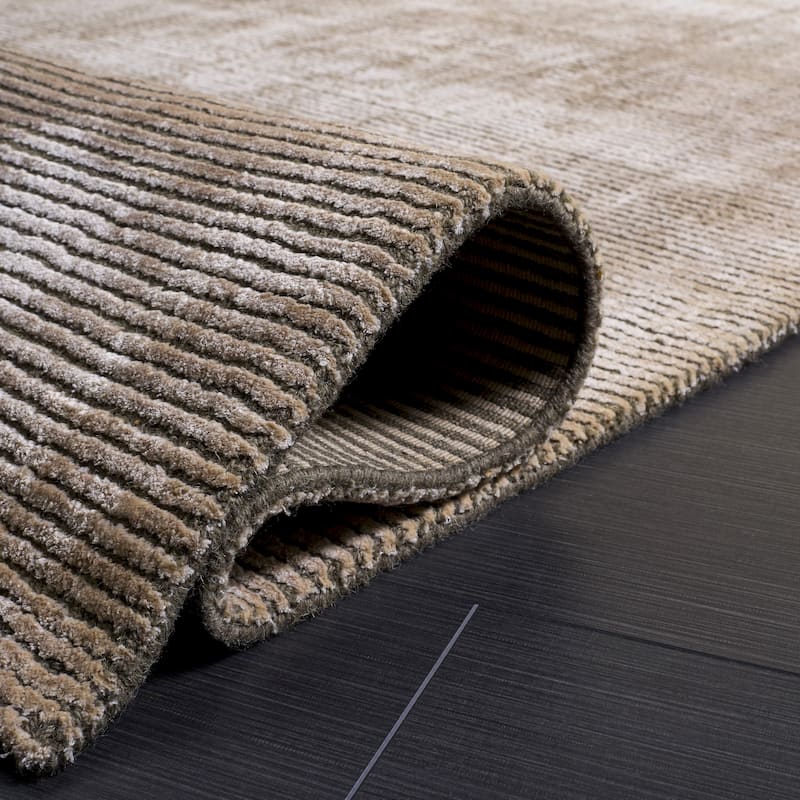 SAFAVIEH Handmade Mirage Helly Modern Abstract Viscose Rug