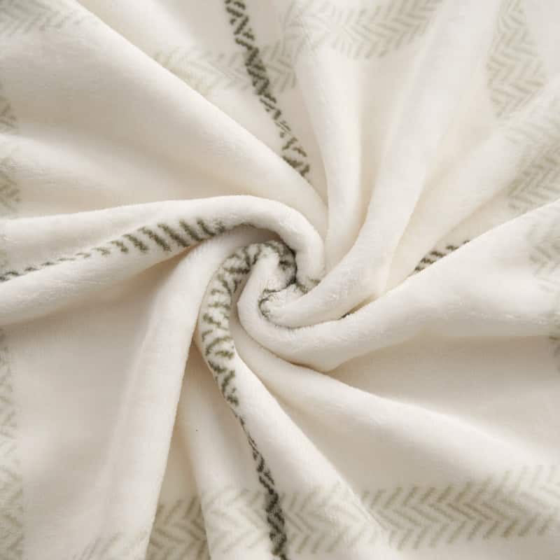 Lucky Brand Palmdale Throws Plush 50" x 70" Throw Blanket