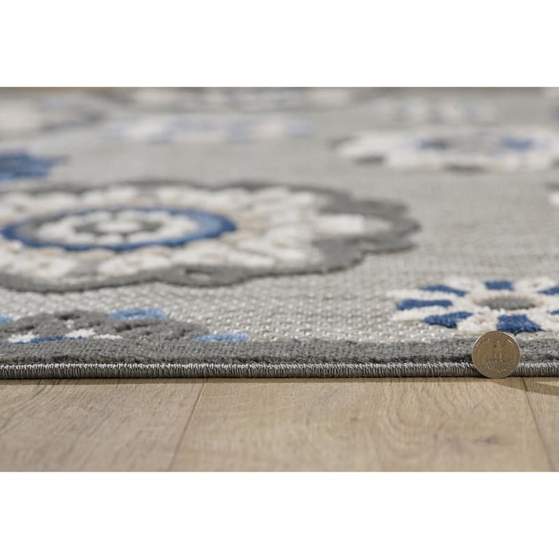 Domani Napa Mid-Century Floral Indoor / Outdoor Area Rug