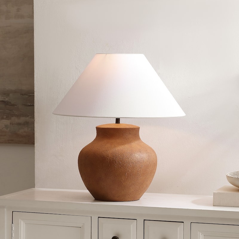 SAFAVIEH Couture Clay, 22-inch, Resin Table Lamp - 20"W x 20"D x 22"H - Brown