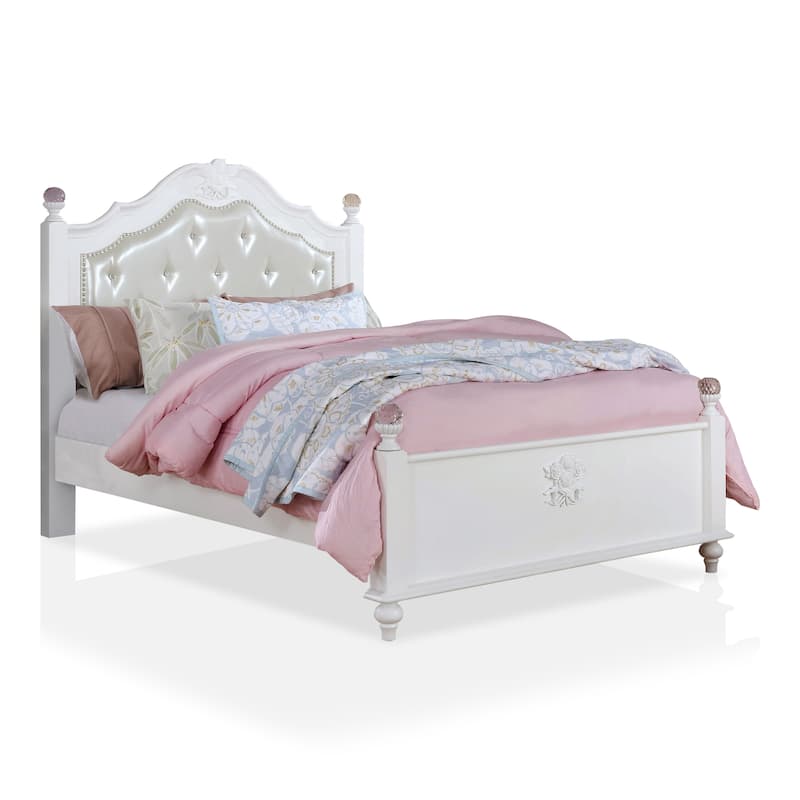 Marais Traditional White Wood 5-piece Panel Bedroom Set with USB Port by Furniture of America