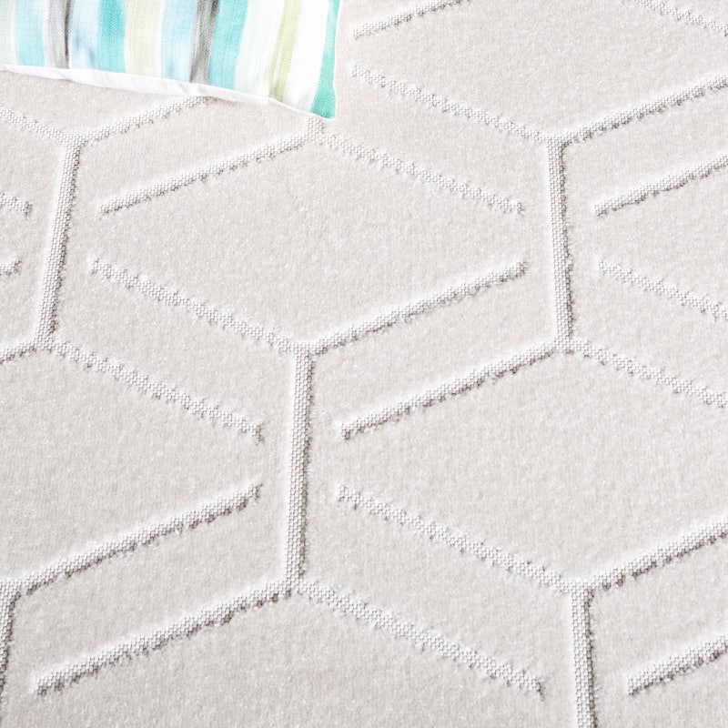 SAFAVIEH Stella Indalecia Modern & Contemporary Rug