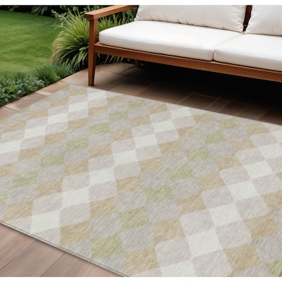 HomeRoots Geometric Transitional Rectangle Outdoor Rug