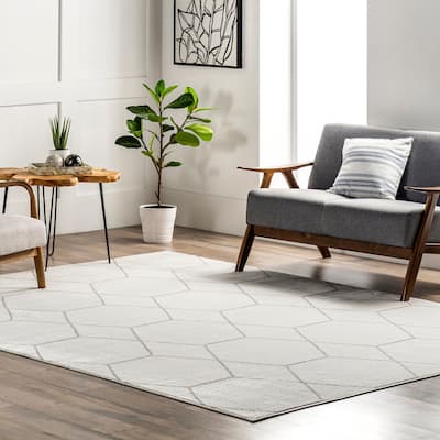 Nuloom Veronica Geometric Honeycomb Area Rug