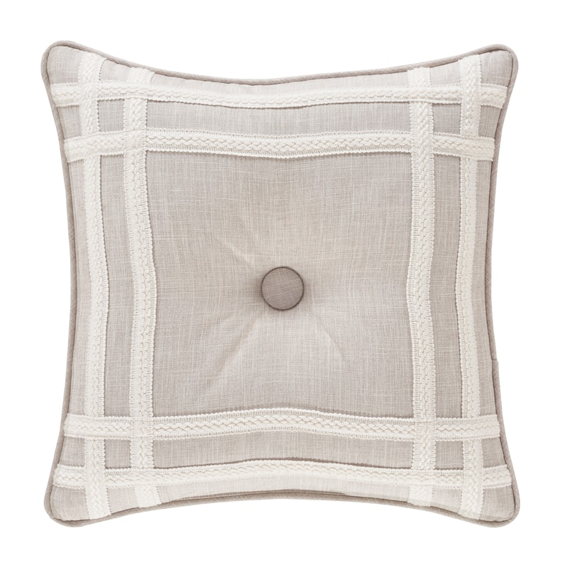 J. Queen New York Lauralynn 18" Decorative Throw Pillow