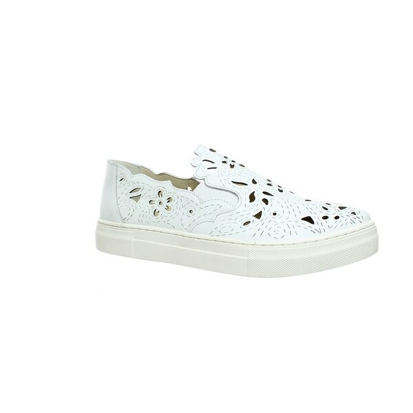 womens white flats size 9