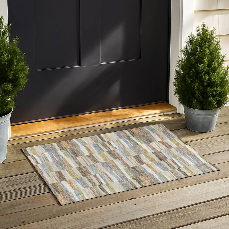 Machine Washable Indoor/ Outdoor Modern Antonito Chantille Rug - Beige - 1'8" x 2'6"