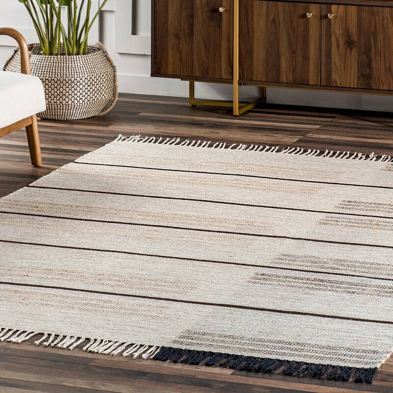 Nuloom Nicky Contemporary Striped Wool Tassel Area Rug