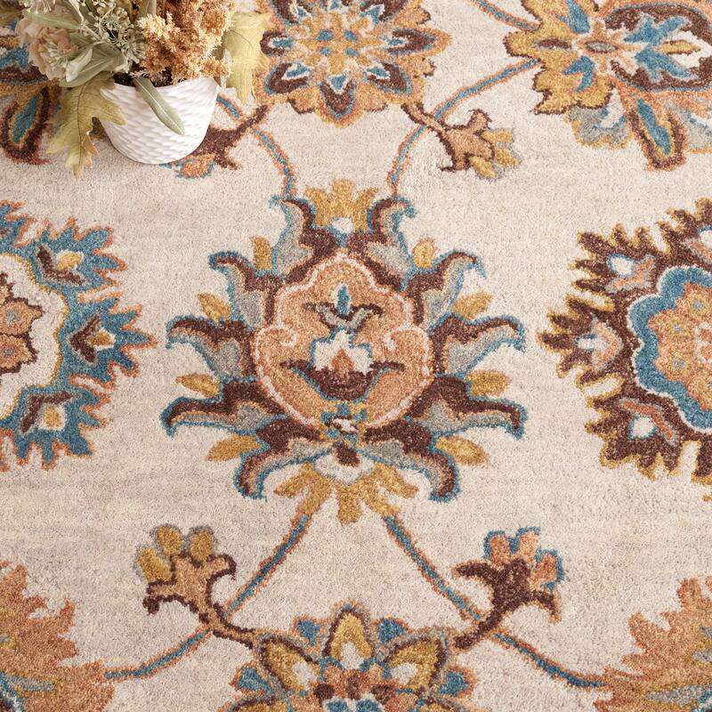 SAFAVIEH Handmade Heritage Candy Shop Traditional Wool Rug