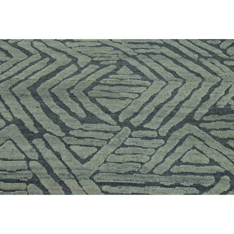 Contemporary Wool Abstract Indian Area Rug, Handmade Modern Carpet - 8' 6'' X 5' 6''