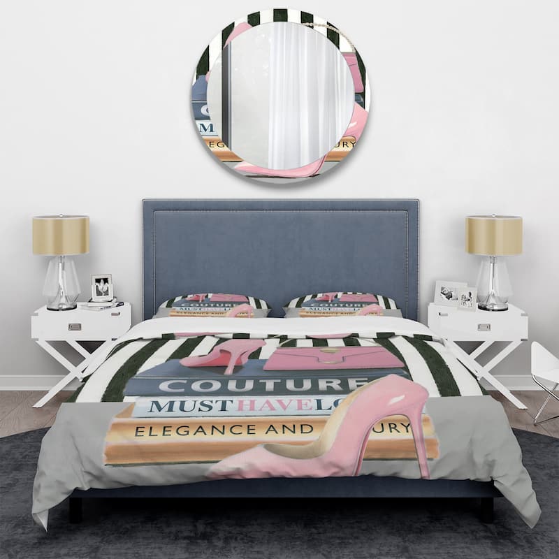Designart 'Glam fashion High Heels VII' Glam Bedding Set - Duvet Cover & Shams
