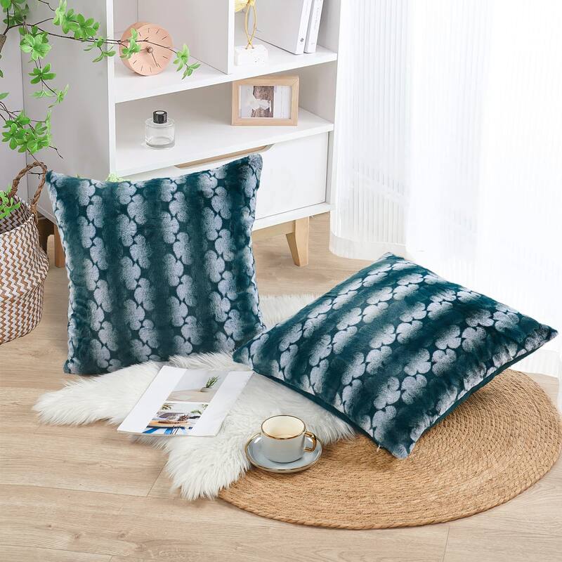 Serenta Ballys FauxFur 2 Piece Pillow Shell Set