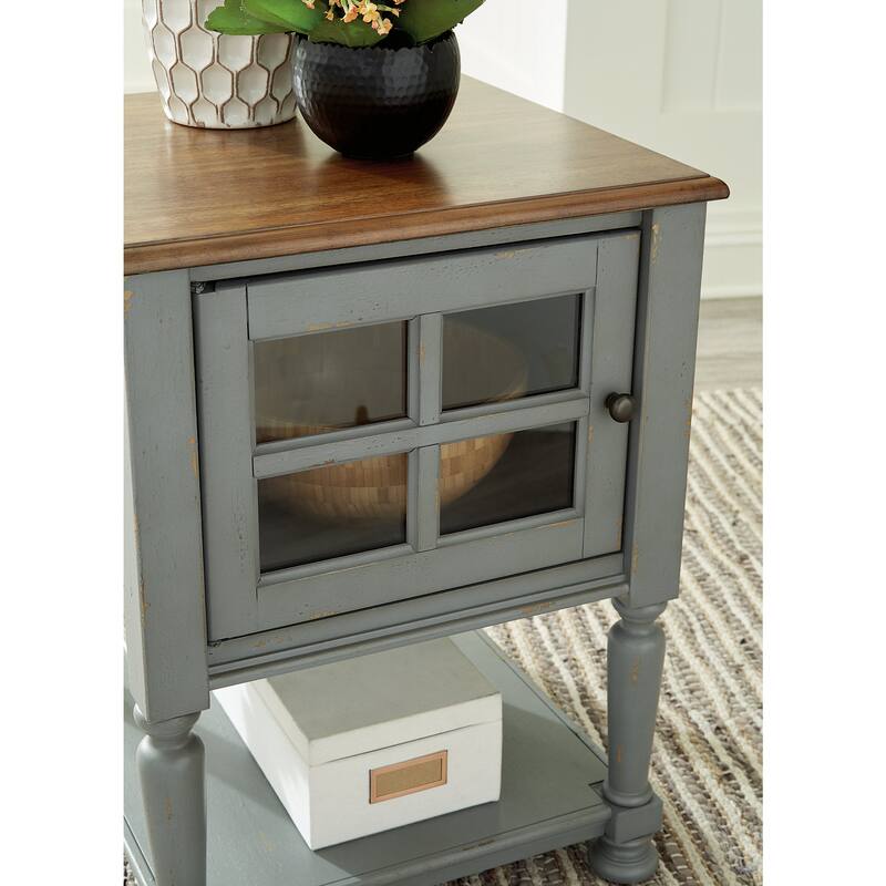 Mirimyn Casual Accent Cabinet