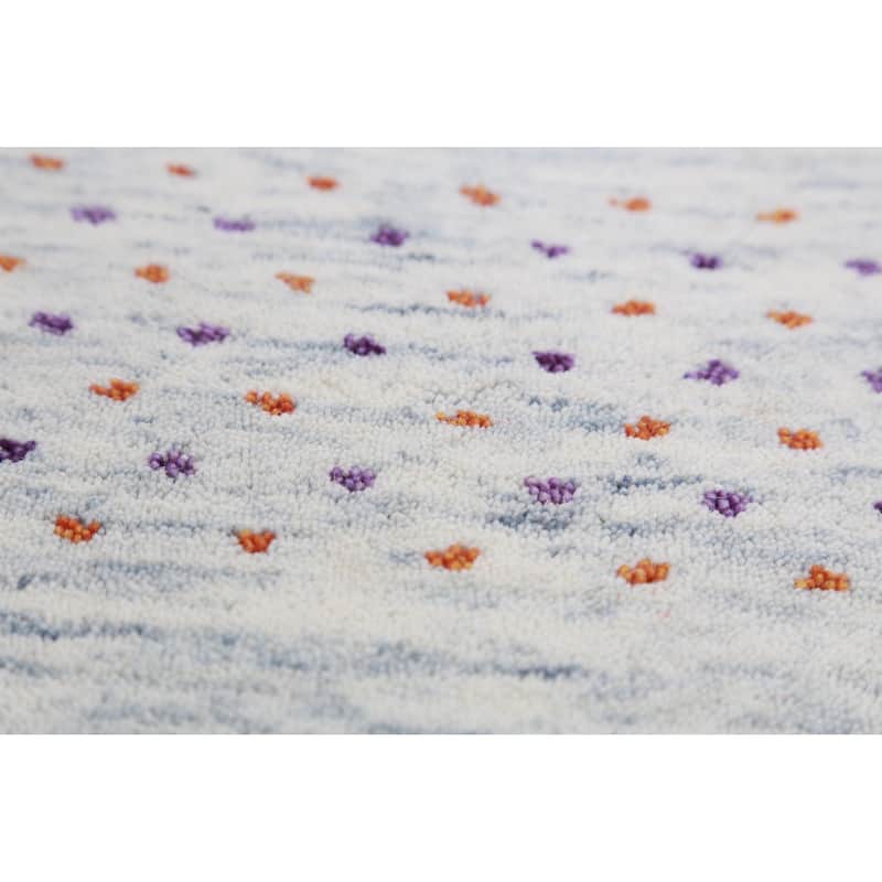 Hand Knotted Oriental 100% Wool Carpet Tribal Animal Pictorial Beige & Ivories Gabbeh Area Rug - 7' 10'' X 5' 2''